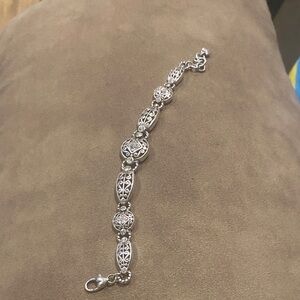 Briton Silver-Tone Women's Link Bracelet - Elegant Oval Motif